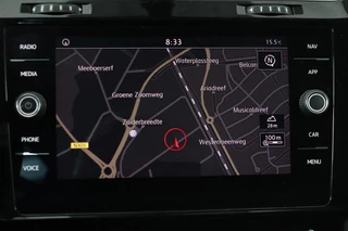 Volkswagen Golf Volkswagen Golf 1.4 TSI Highline | Stoelverwarming | Camera | Full LED | Adaptive cruise | Carplay | Climate control | Parkeerhulp | Bluetooth - afbeelding nr 14