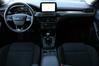 Ford Focus Ford Focus Wagon 1.0 125pk Titanium | Pano | Full LED | B&O - afbeelding nr 4