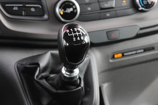 Ford Transit Ford Transit 350 2.0 TDCI L3 KIPPER 3 ZIJDIG DC TREND | KIPPER 3 ZIJDIG KANTELBAAR | OPEN LAADBAK | DUBBELE CABINE | TREKHAAK | DAB+ RADIO | CRUISE CONTROL | CLIMATE CONTROL | VERWARMBARE VOORRUIT | BLUETOOTH AUDIO | 7-PERSOONS | NIEUWE BUS! | 2800KG TREKGEWICHT! | - afbeelding nr 16
