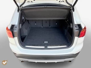 BMW X1 BMW X1 2.0i High Executive Automaat NL-Auto *Geen Afl. kosten* - afbeelding nr 54