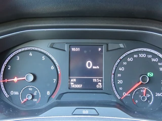 Volkswagen T-Roc Volkswagen T-Roc 1.5 TSI 150PK STYLE / Camera / Navi / Elec.achterklep / Adap.cruise / BOVAG garantie - afbeelding nr 28