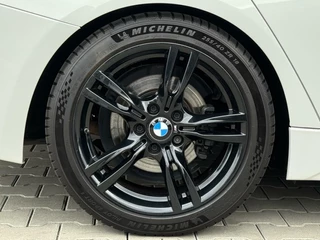 BMW 3 Serie BMW 3-serie 330e M Sport NL AUTO*HARMAN KARDON*CARPLAY*PDC*LED - afbeelding nr 21