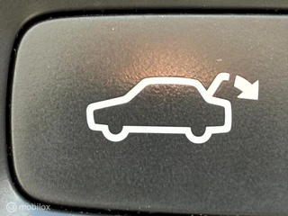 Volvo XC40 Volvo XC40 2.0 T4 AWD R-Design 191 Pk Applecarplay Parelmoer - afbeelding nr 17
