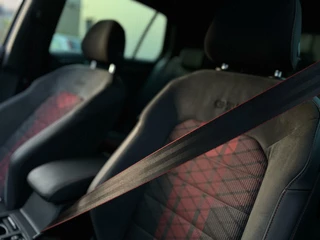 Volkswagen Golf Volkswagen Golf 2.0 TSI GTI TCR |DYN AUDIO|PANO|ACC| - afbeelding nr 14