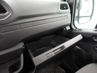 Renault Master Renault Master T33 2.3 dCi 135PK L2H2 Work Edition Airco Cruise Control Camera Navi PDCA Trekhaak - afbeelding nr 41