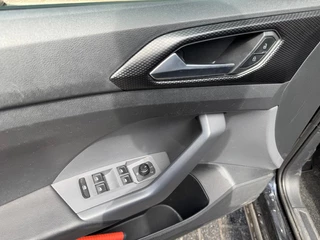 Volkswagen T-Cross Volkswagen T-Cross 1.0 TSI Life Airco/Lichtmetalen velgen/Navi/Apple Carplay - afbeelding nr 9