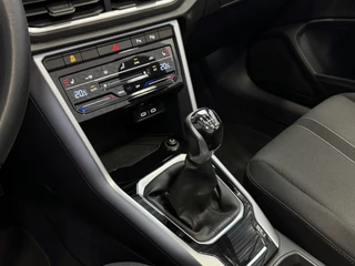 Volkswagen T-Roc Volkswagen T-Roc Cabrio TSI VIR.COCKPIT CARPLAY NAVI IQ.LED STOEL/STUUR.VERW DAB ADAP.CRUISE 05/2024 