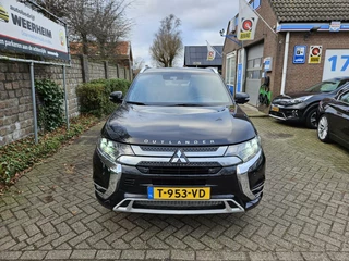 Mitsubishi Outlander Mitsubishi Outlander 2.4 PHEV intens+ Zeer luxe uitvoering! - afbeelding nr 11