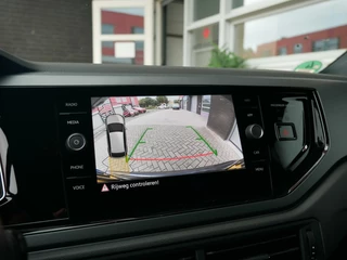 Volkswagen Taigo Volkswagen Taigo 1.0 TSI R-Line Camera| Keyless| Carplay| Navi - afbeelding nr 5