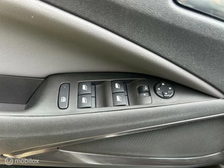 Opel Crossland X Opel Crossland X 1.2 Turbo Innovation Navigatie - afbeelding nr 17