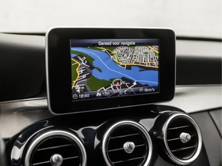 Mercedes-Benz C-Klasse 279Pk Automaat (GROOT NAVI, LUCHTVERING, CAMERA, LEDER, STOELVERWARMING, GETINT GLAS, ELEK SPORTSTOELEN, ELEK ACHTERKLEP, ZWART HEMEL, NIEUWE APK, NIEUWSTAAT) - afbeelding nr 8