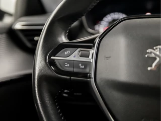 Peugeot 208 Peugeot 208 1.2 PureTech Sport (APPLE CARPLAY, GROOT NAVI, 360 CAMERA, LM VELGEN, SPORTSTOELEN, CRUISE, PARKEERSENSOREN, NIEUWSTAAT) - afbeelding nr 19