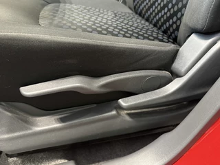 Suzuki Celerio Suzuki Celerio Airco 5-persoons Navi PDC 1.0 Dynamic Handsfree bellen Stootlijsten - afbeelding nr 11
