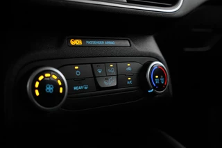 Ford Focus Ford Focus Wagon 1.5 EcoBlue Connected Trekhaak, Airco, Camera, Cruise Control - afbeelding nr 17