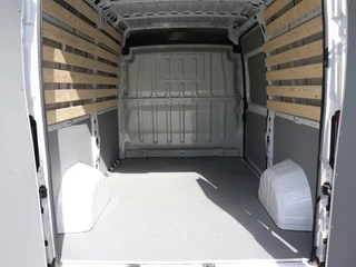 Fiat Ducato Fiat Ducato 3.0t 120 PK L2H2 | 3-Zits | Carplay | Clima | Camera | Betimmeri - afbeelding nr 11