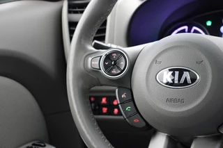 Kia e-Soul Kia e-Soul ExecutivePlusLine 27 kWh - Carplay, Camera, Panorama, Stoelverw. - afbeelding nr 14