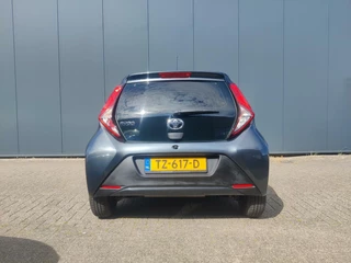 Toyota Aygo Toyota Aygo 1.0 VVT-i x-fun - afbeelding nr 5