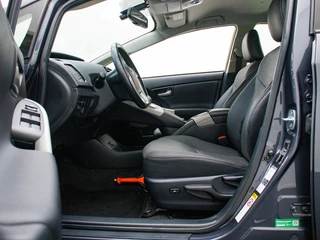 Toyota Prius Toyota Prius 1.8 Plug-in Executive Business | Leder | Navigatie | Camera - afbeelding nr 15