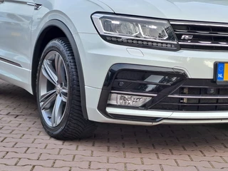 Volkswagen Tiguan | DSG | Virtual Cockpit | Trekhaak | Stoel- & stuurverwarming | Navigatie | App-connect | - afbeelding nr 46