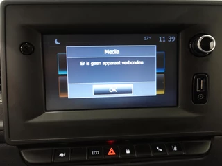 Renault Master Renault Master T33 2.3 dCi 135PK L2H2 Work Edition Airco Cruise Control Camera Navi PDCA Trekhaak - afbeelding nr 35