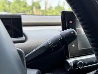 Citroën C4 Cactus Citroen C4 Cactus 1.2 PureTech Business Navi,Pano,Camera,Clima,Cruise,PDC,LM Velgen,110pk,Apk tot 06-2026 - afbeelding nr 20