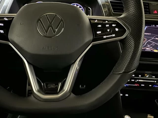 Volkswagen Tiguan Volkswagen Tiguan 1.5 TSI R-Line Black Style Pano H/K NAP - afbeelding nr 35