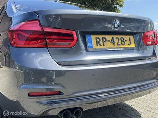 BMW 3 Serie BMW 3-serie 320d EDE Edition Sport Line Shadow High Exe Dak 1e Eigenaar - afbeelding nr 20