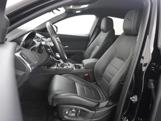 Jaguar E-PACE Jaguar E-Pace 1.5 P300e AWD R-Dynamic ORIG. NL. NAP KM. | CAMERA | RIJKLAARPRIJS INCL. 12 MND. BOVAGGARANTIE - afbeelding nr 19