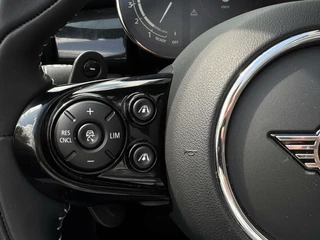 MINI Cooper S Cabrio Mini Cooper S 2.0 Automaat-7 Cabrio Sidewalk Edition - afbeelding nr 17