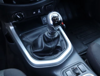 Nissan Navara - afbeelding nr 21