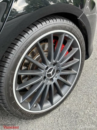 Mercedes-Benz A-Klasse Mercedes A45 AMG|Pano|Leer|Night|AMG Performance|Onderhoud| - afbeelding nr 7