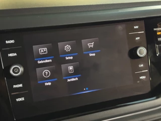 Volkswagen Taigo Volkswagen TAIGO 1.5 TSI R-Line | keyless | Side assist | camera | 19 inch | IQ light - afbeelding nr 21