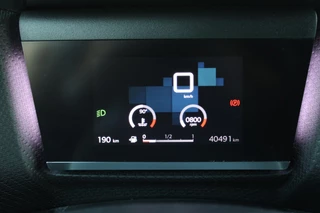 Citroën C4 Citroen C4 1.2 130PK FEEL PACK | NAVIGATIE | HEAD UP DISPLAY | ACHTERUITRIJ CAMERA | APPLE CARPLAY/ANDROID AUTO | LICHTMETALEN VELGEN | PARKEER SENSOREN | CLIMATE CONTROL | AFNEEMBARE TREKHAAK | EXTRA GETINTE ACHTER RUITEN | - afbeelding nr 4