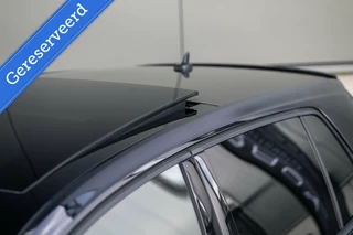 Volkswagen Golf Volkswagen Golf 2.0 TSI 4Motion R Perf Akrapovic Pano Dsg - afbeelding nr 17