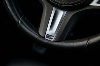 BMW 3 Serie BMW 3-serie 330e Sedan Hybrid | Vol opties | M Sport | Laser | H&K | Head Up | 19 inch | - afbeelding nr 35