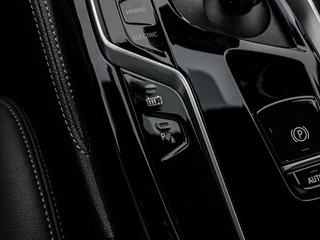 BMW 5 Serie BMW 5 Serie Touring 530e 292PK High Executive M-Sport | LASER LED | HEAD-UP | PANORAMADAK | SHADOW LINE | ADAPTIVE CRUISE | - afbeelding nr 74