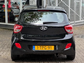 Hyundai i10 Hyundai I10 1.0i Go! Airco Navi LM velgen Bluetooth 2e eigenaar Zeer nette auto Gepolijst - afbeelding nr 5
