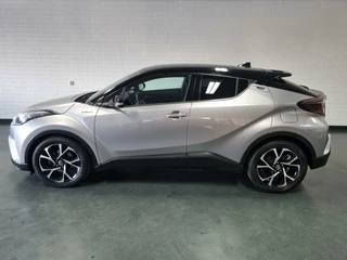 Toyota C-HR Toyota C-HR 1.8 Hybrid Bi-Tone Plus / JBL / Trekhaak - afbeelding nr 5