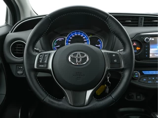 Toyota Yaris Toyota Yaris 1.5 Hybrid Aspiration Aut. *ECC | HEATED-SEATS | CAMERA | COMFORT-SEATS* - afbeelding nr 19