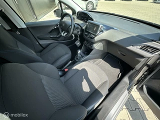 Peugeot 208 Peugeot 208 1.2 83PK Signature  | CRUISE | NAVI | CARPLAY | - afbeelding nr 9