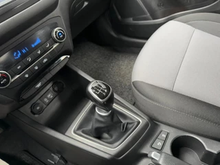 Hyundai i20 Hyundai I20 1.0 T-GDI Comfort 1STE EIGENAAR | CAMERA | NAVI | CARPLAY | PDC | BTW | NWE APK - afbeelding nr 17