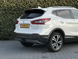 Nissan QASHQAI Nissan Qashqai 1.2 N-CONNECTA, NIEUW MODEL PANO, LEDER, 360 CAMERA, LANE ASSIST, DODEHOEK, CRUISE, NAVI, DAB+, ECC-AIRCO, LED, PDC, LICHTMETAAL 18