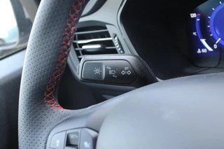 Ford Kuga Ford Kuga 2.5 PHEV Graphite Tech Edition 225pk | Driver Assistance Pack | Technology pack | Wegklapbare Trekhaak  | Panorama dak | Winterpack | Verlengde fabrieksgarantie tot 05-2028 - afbeelding nr 26