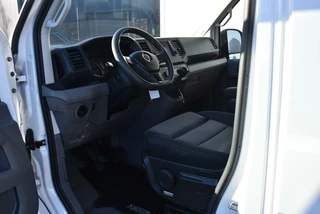 Volkswagen Crafter Volkswagen Crafter 2.0 TDI L3H3 140Pk Airco Navi Cruise Trekh - afbeelding nr 9