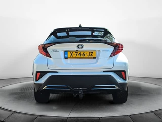 Toyota C-HR Toyota C-HR 2.0 Hybrid Executive (184PK) 1e-Eig. & Dealer-Onderh. BOVAG-Garantie. NL-Auto. - afbeelding nr 17