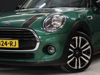 MINI Cooper MINI Cooper Mini 1.5 Pepper [APPLE CARPLAY, SFEERVERLICHTING, CRUISE CONTROL, CLIMATE CONTROL, KEYLESS START, NAVIGATIE, NIEUWSTAAT] - afbeelding nr 24
