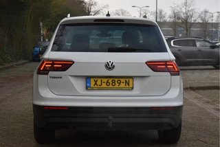 Volkswagen Tiguan | NL-Auto | Afn.trekhaak | Carplay | DAB | Adapt.Cruise Contr | LM-Velgen | NAP - afbeelding nr 6