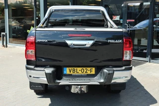 Toyota Hilux Toyota Hilux 2.4 D-4D DUBBEL CABIN EXECUTIVE BE TREKKER A/T 5 SITZ 4WD VAN - afbeelding nr 5