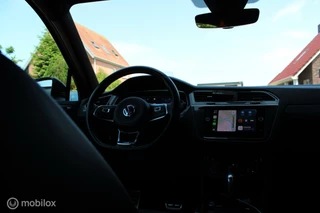 Volkswagen Tiguan Volkswagen Tiguan 1.5 TSI ACT Highline R-LINE HUD VIRTUAL DASHBOARD - afbeelding nr 13