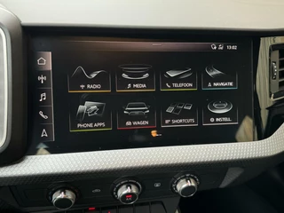 Audi A1 Sportback Audi A1 Sportback 30 TFSI epic Automaat | Navigatiesysteem | 17 inch lichtmetalen velgen | Cruise control | Airconditioning - afbeelding nr 19